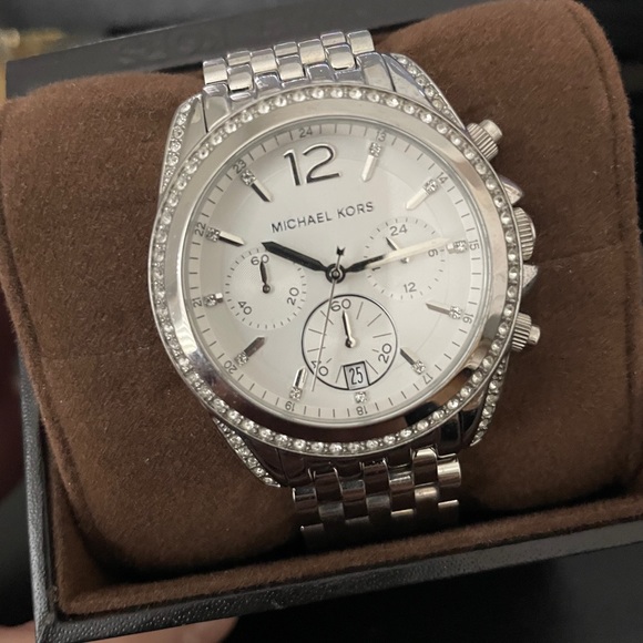 Michael Kors Stainless Steel Chronograph Watch - Picture 1 of 3